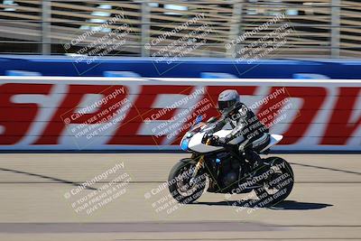 media/Jun-25-2022-Fastrack Riders (Sat) [[296e527623]]/Level 1 and RDS/Start Finish/